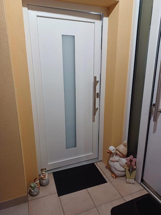 Ferienwohnung Neli Am Rhein Rheinbrohl Extérieur photo